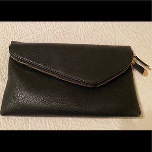 NWT Urban Designs Vegan Leather Handbag!